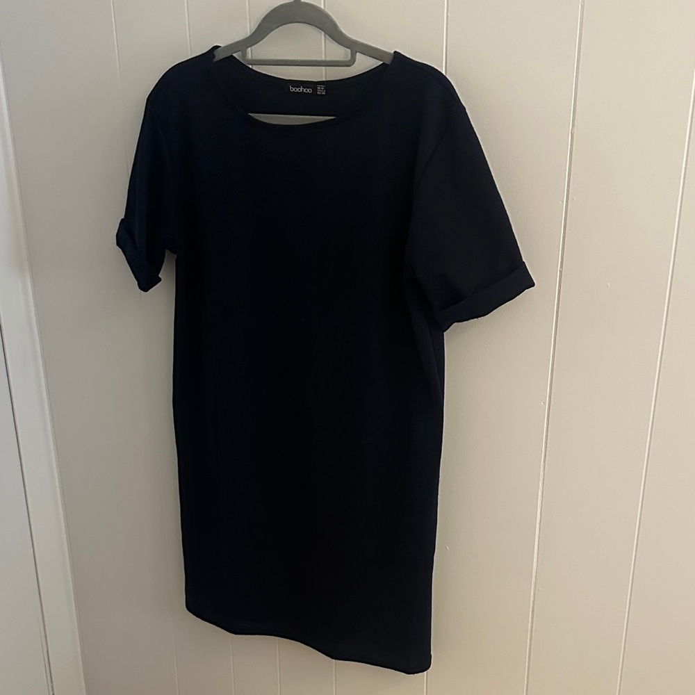 Boohoo Navy Casual Dress